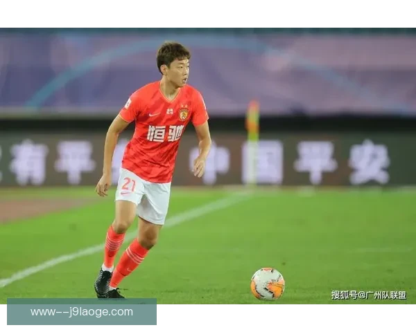 2025年夏季转会赫塔菲引进中甲新星助力未来阵容建设